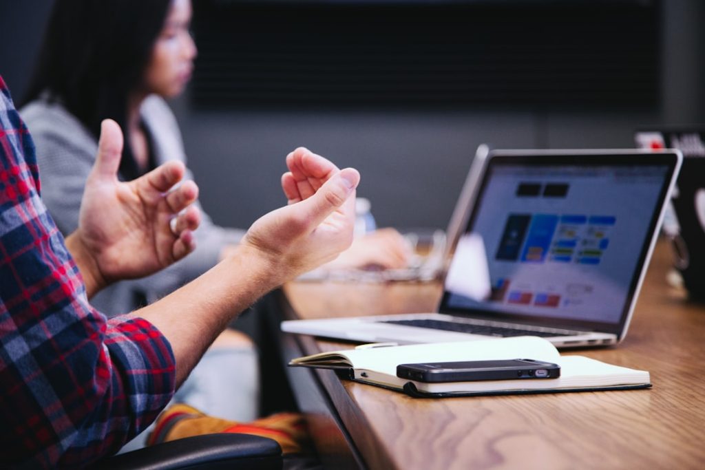 Leadership Frameworks That Transform Insight Into Measurable Revenue Growth